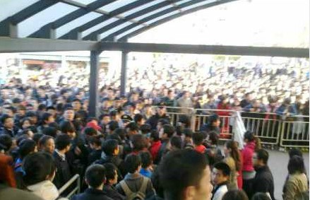 13号线出故障罢工，致数千人滞留，诸神皆怒……