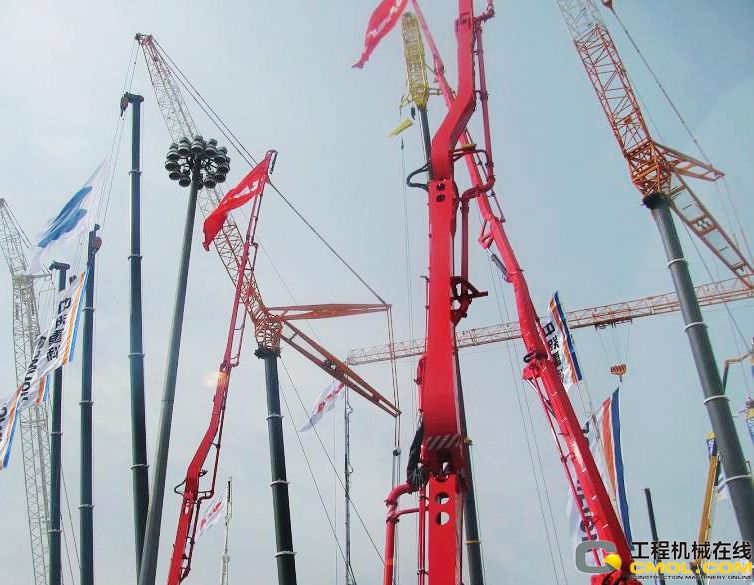 掌握工程机械市场脉动需了解行业上下游市场