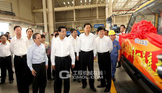 全国政协主席贾庆林视察徐工