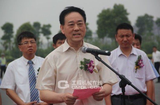 毛洪会长出席“农机创新服务体系”启动仪式