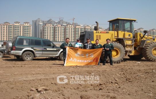 山推装载机助力革命老区吕梁新城建设