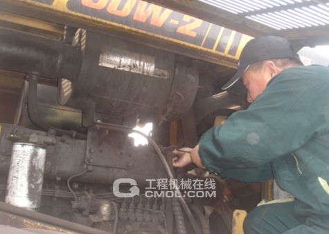 山推装载机助力革命老区吕梁新城建设