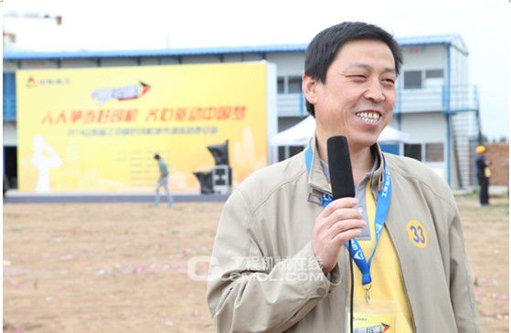 来自甘肃的好司机学员李荣，同时也是第十六届人大代表