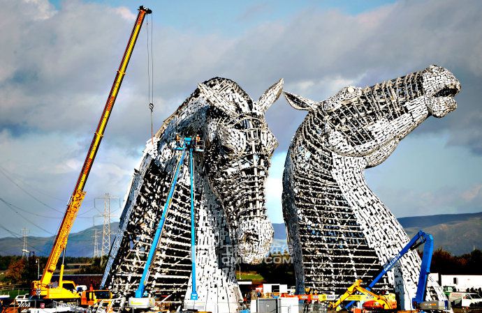吉尼高空作业平台助建苏格兰新地标“马头楼”