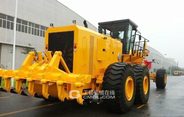 鼎盛天工DT660型平地机