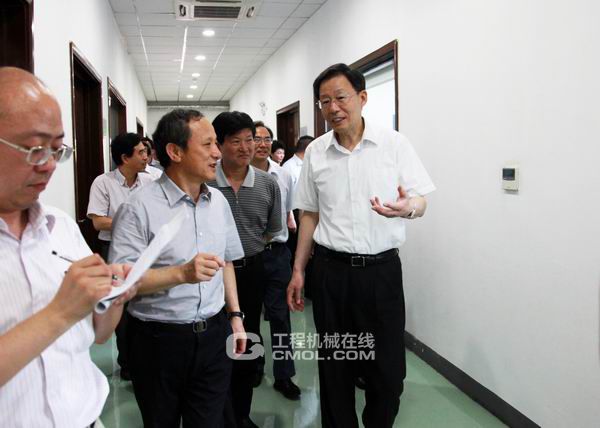 李学勇省长考察徐工研究院:坚持自主创新 打造自主品牌