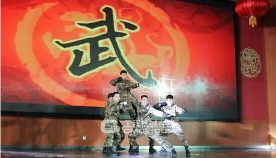 功夫》龙精虎猛,显力量之震撼▲《华章》国际化的优雅舞姿奏响华美乐章