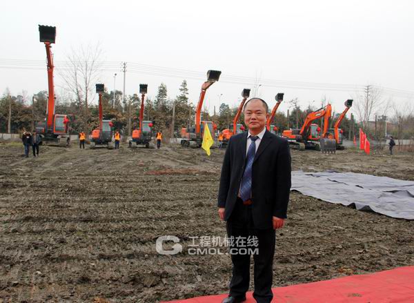 四川千里马沃特工程机械有限公司总经理廖广建