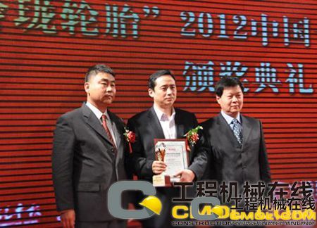 安徽江淮生产的帅铃Ⅲ，荣获2012中国卡车年度车型轻卡奖