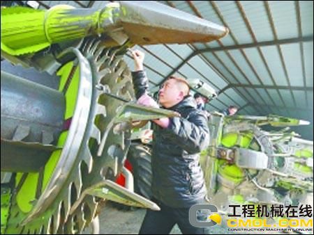农机检修为春耕做准备 