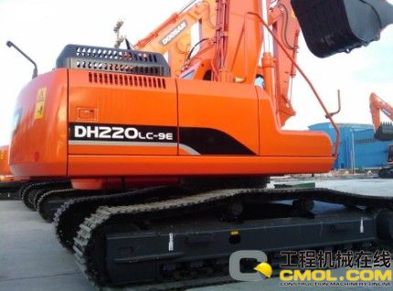 　斗山DH220LC-9E挖掘机