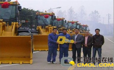徐工大吨位装载机中部地区实现批量销售