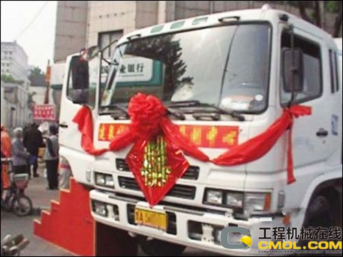 混凝土搅拌车当婚车