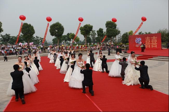 徐工集团2012大型集体婚礼