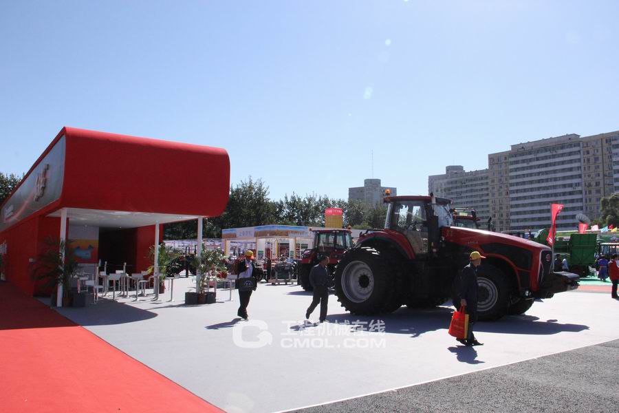 中国一拖参展第十届农交会3