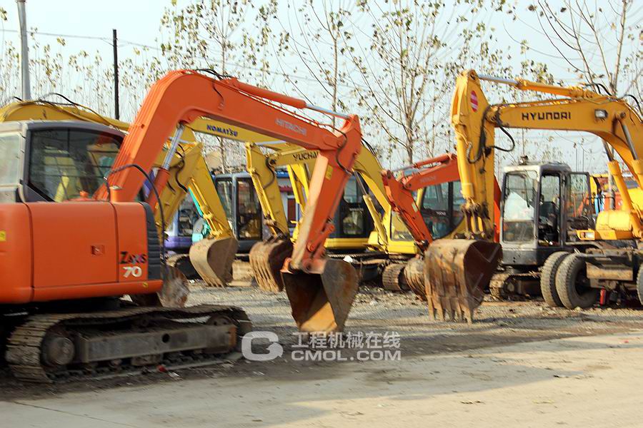 徐水工程机械市场6
