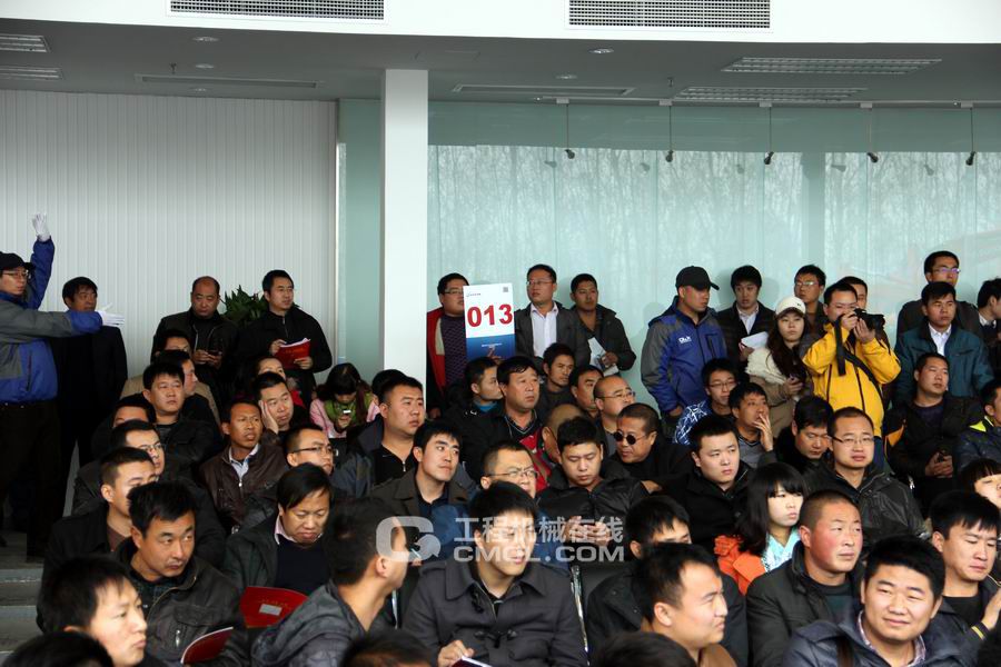 易极二手设备无底价拍卖会2