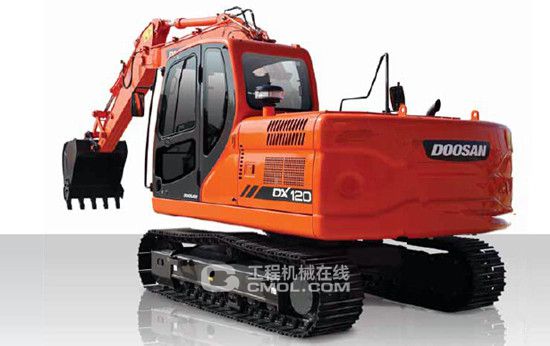 斗山DX120挖掘机