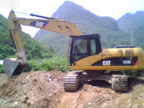 卡特323DL挖掘机